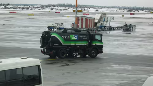 Flughafen Flughafen Helsinki-Vantaa