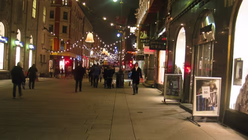 Trondheim – Oslo Oslo - Karl Johans gate