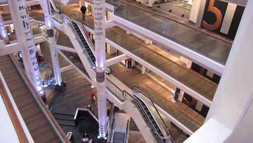 Bergen Im Kaufhaus (da regnet es zumindest nicht)