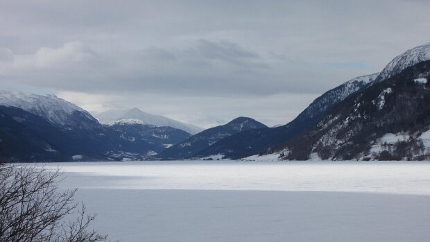 09.03.2010   – Oslo – Ålesund Karte – Reiseroute Di 09.03.2010 – [E6] – Oslo – Hamar – Lillehammer – Ringebu – Vinstra – Otta – [15] – Lom – Grotli –...