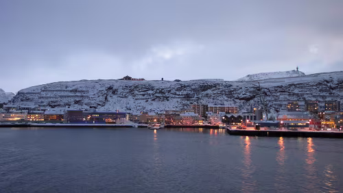 Hurtigrute Mehamn – Tromsø Hammerfest und der Berg Salen
