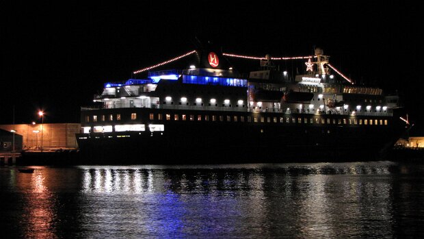 08.12.2010 Hurtigrute Båtsfjord – Berlevåg Karte – Reiseroute Mi Båtsfjord – Vardø – Vadsø – Kirkenes – Vardø – Båtsfjord – Berlevåg Unterkunft Unterkunft Aktuelle...