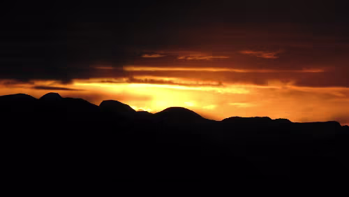 Bergen – Trondheim Sonnenaufgang bei Torvik