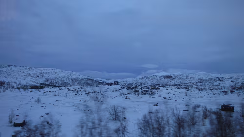 Narvik – Boden C Die Bahnstrecke und die E10 berühren sich fast