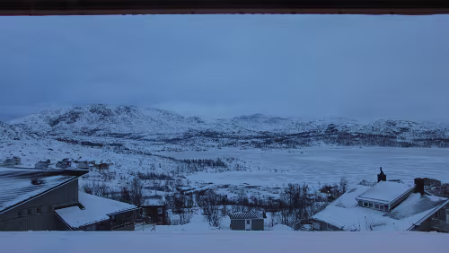 Narvik – Boden C Station Riksgränsen, erster Bahnhof in Schweden