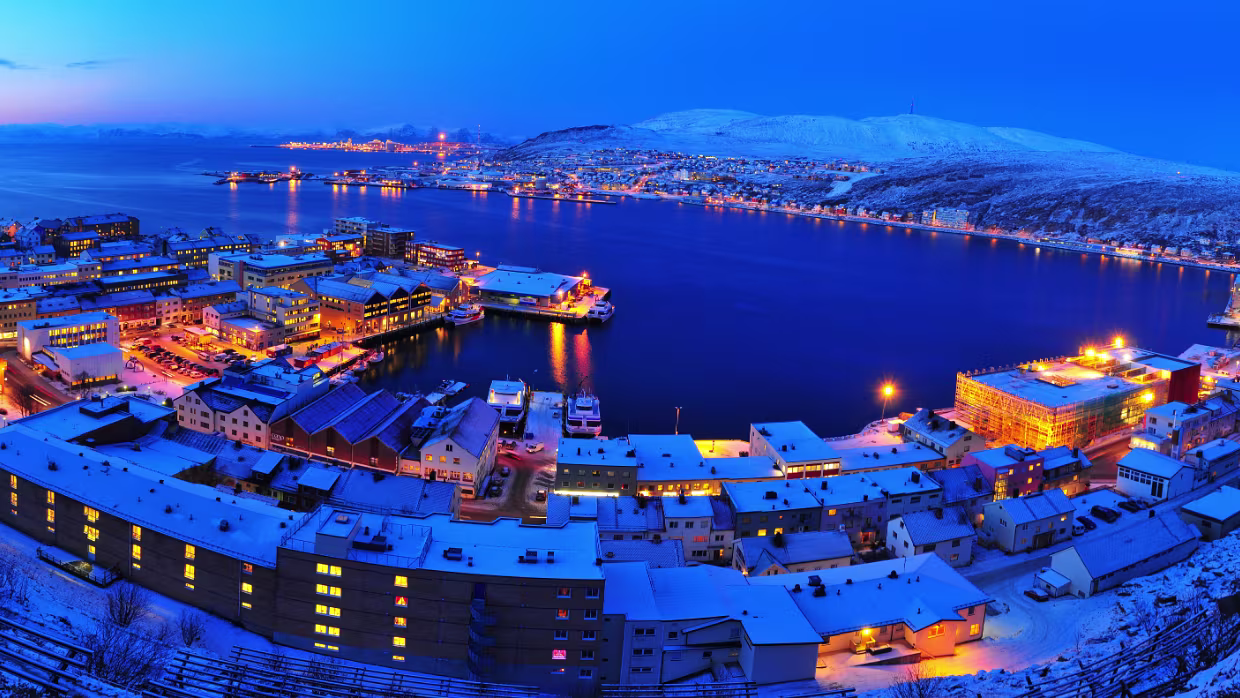 Zusammenfassung 2011/12 Karte – Reiseroute 2011 ∑ Alle Keine Hahnstätten – Limburg Süd – Køben&shy;havn H – Oslo S – Bergen – Trondheim – Bodø –...