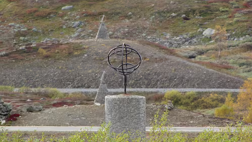 Trondheim – Bognes Der Verlauf des Polarkreises