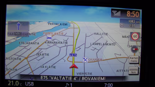 Rovaniemi – Uppsala Abfahrt um 07:50 (deutscher) Zeit in Rovaniemi. Die prognostizierte Ankunftszeit wäre dann 01:37 am nächsten Tag. Das Navi hat eine Meise. Ich war um 20 Uhr in...