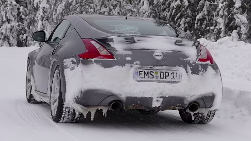 Östersund – Koskullskulle Noch ist das Heck nicht ganz von Schnee bedeckt