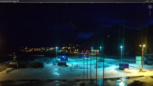 WebCams Svalbard Livecam Port of Longyear 16.01.2015