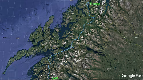 Engan – Tromsø Engan - Bognes - (Fähre) - Skarberget - ab Olsberg von der E6 runter und auf der 858 über Meistervik, Ryatunnelen, Larseng nach Kalfjord und auf der 862...