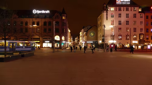Trondheim – Oslo Blick in die Karl Johans gate