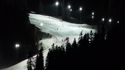 Kristinehamn – Östersund „Skiduthyrning Gustavsbergbacken“, auf der kleinen Insel Frösön die im Storsjön liegt