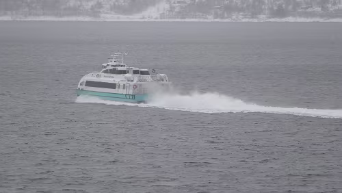 Trondheim – Bergen Ein Speedboot