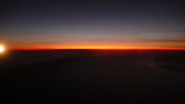 01.02.2018 Tromsø – – – Longyearbyen Karte – Reiseroute Do 01.02.2018 FLY Tromsø – – – Longyearbyen; SK4414, 738, 12:20 – 14:00, „Coal Miners&rsquo; Cabins“...