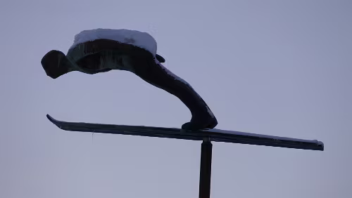 Trondheim – Kristiansund Das Granåsen skisenter ist eine Schanzenanlage bestehend aus fünf Schanzen im norwegischen Trondheim.