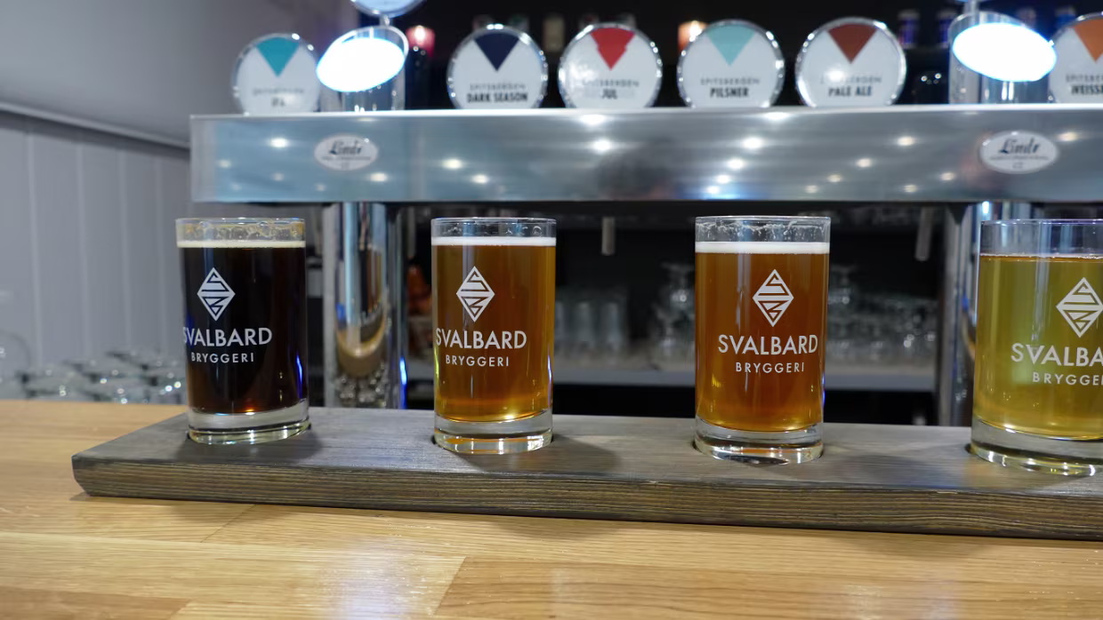 02.02.2019 Longyearbyen Karte – Reiseroute Sa 02.02.2019 Longyearbyen Unterkunft Unterkunft Aktuelle Wetteraussichten vv_Longyearbyen...