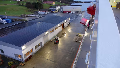 Ålesund – Trondheim Anlauf von Torvik