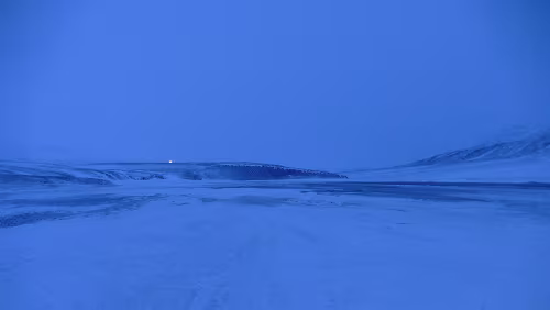 Longyearbyen Letztlich sieht es hier auch nicht viel anders aus als in Longyearbyen, aber es war trotzdem interessant, die Siedlung mal zu verlassen.