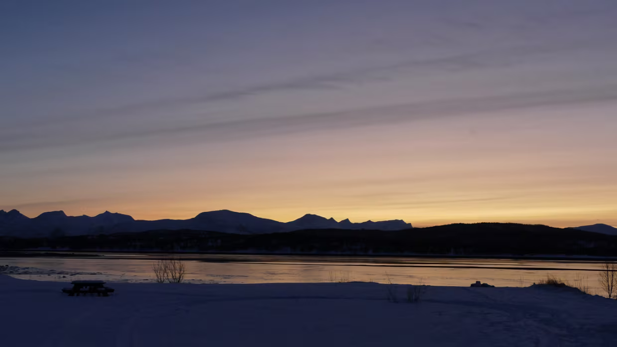 01.02.2022 Mosjøen – Storjord I Tysfjord Karte – Reiseroute Di 01.02.2022 Mosjøen – Storjord I Tysfjord, 5 Std. 26 Min. (417 km) Aktuelle Wetteraussichten...