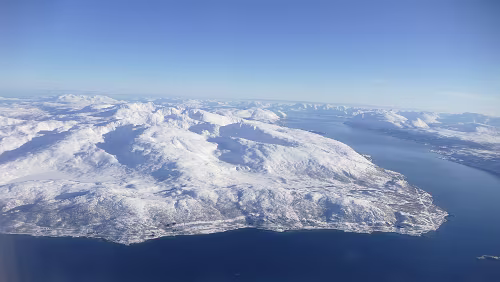 Tromsø – Longyearbyen Tromsø liegt schon hinter uns.