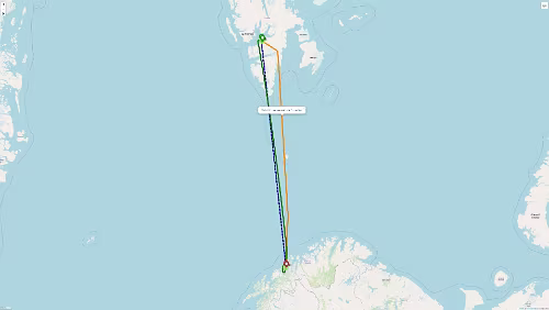 Longyearbyen – Tromsø Auch hier lag die Route beim Rückflug (orange) ganz anders als 2020 (grün). Gestartet wurde in östlicher, statt in westlicher Richtung.