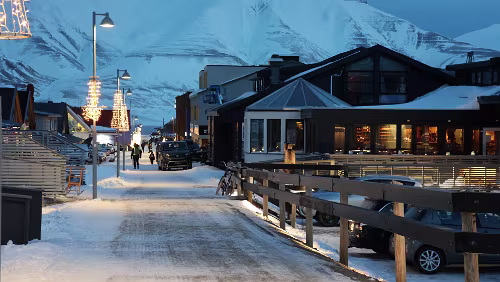 Longyearbyen Die „Fußgängerzone“