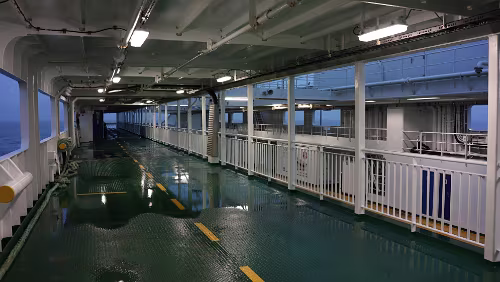 Tromsø – Skarberget – – Bognes – Bodø Auf der Fähre von Skarberget nach Bognes.