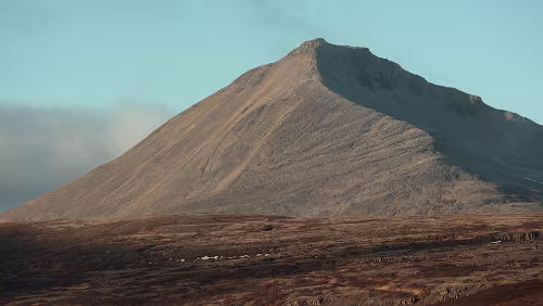 Varmahlíð – Reykjavík Sieht ein wenig aus wie der Mont Blanc.