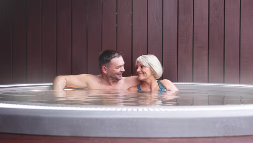 Einrichtungen Hot tubs