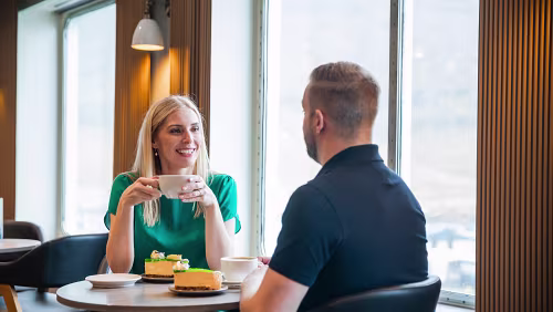 Undirhúsið Menschen