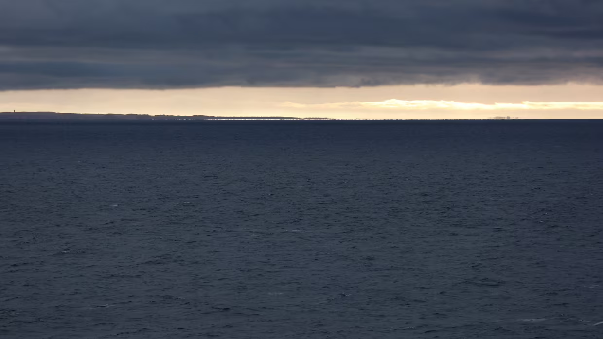 11.11.2023 – Hirtshals – Kolding Karte – Reiseroute Sa 11.11.2023 Hirtshals – Kolding — 3 Std. (292 km) Karte – Fähre var width="100%"; var height="300";...