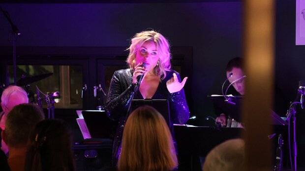 02.02.2024 Tromsø – – – Longyearbyen