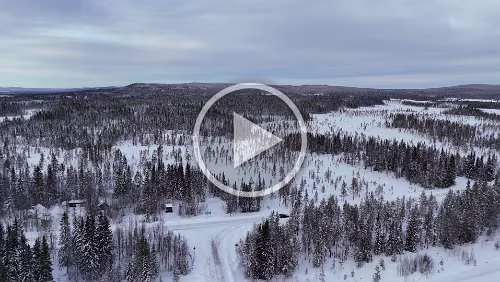 Östersund – Vuollerim Haltestelle Fiandberg der Inlandsbanan.