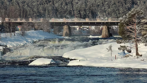 Dagali – Larvik – – Hirtshals – Aarhus In Kongsberg am Nybrufoss.