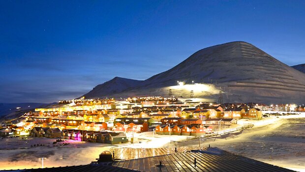 24.11.2024 – 07.12.2024 Wie sah es eigentlich vor einem Jahr bzgl. Schnee und (Rest-)Tageslicht in Longyearbyen aus? Schon mal gut zu wissen, es...
