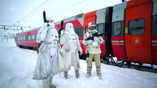NDR | Vom Fjell zu den Fjorden - Mit dem Zug durch Norwegens Winter Finse stasjon