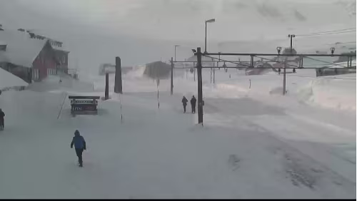 Finse stasjon Es klart kurz auf