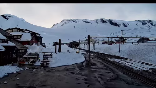 Finse Langsam setzt Tauwetter ein