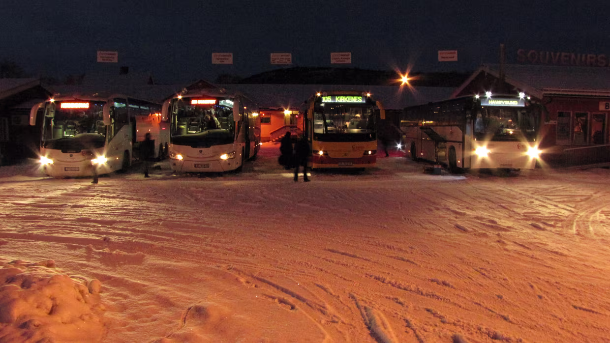Bus Mit dem Bus unterwegs in Norge Aktuelle News Links ToDo Busse spielen in Norge prinzipiell eine große Rolle. Auf meinen...