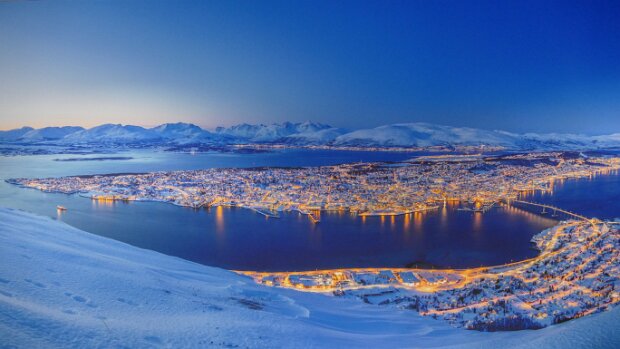 2016/09 (9) Hahnstätten – Limburg Süd – Frankfurt am Main Flughafen Fernbahnhof – FRA – – OSL – – – TOS – Tromsø – TOS – – – OSL – –...